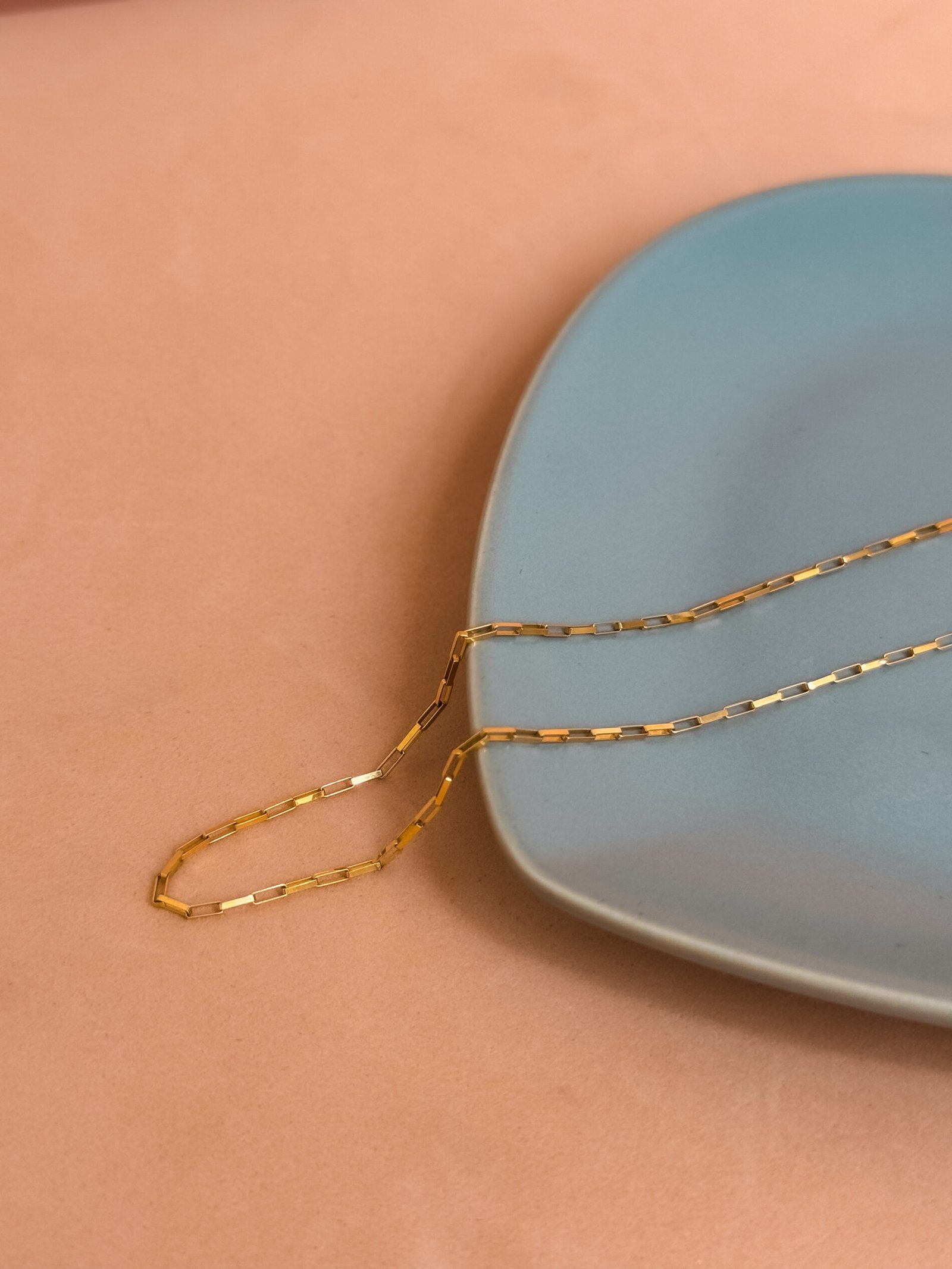 CORRENTE VENEZIANA ALONGADA EM 1MM DE OURO 18K