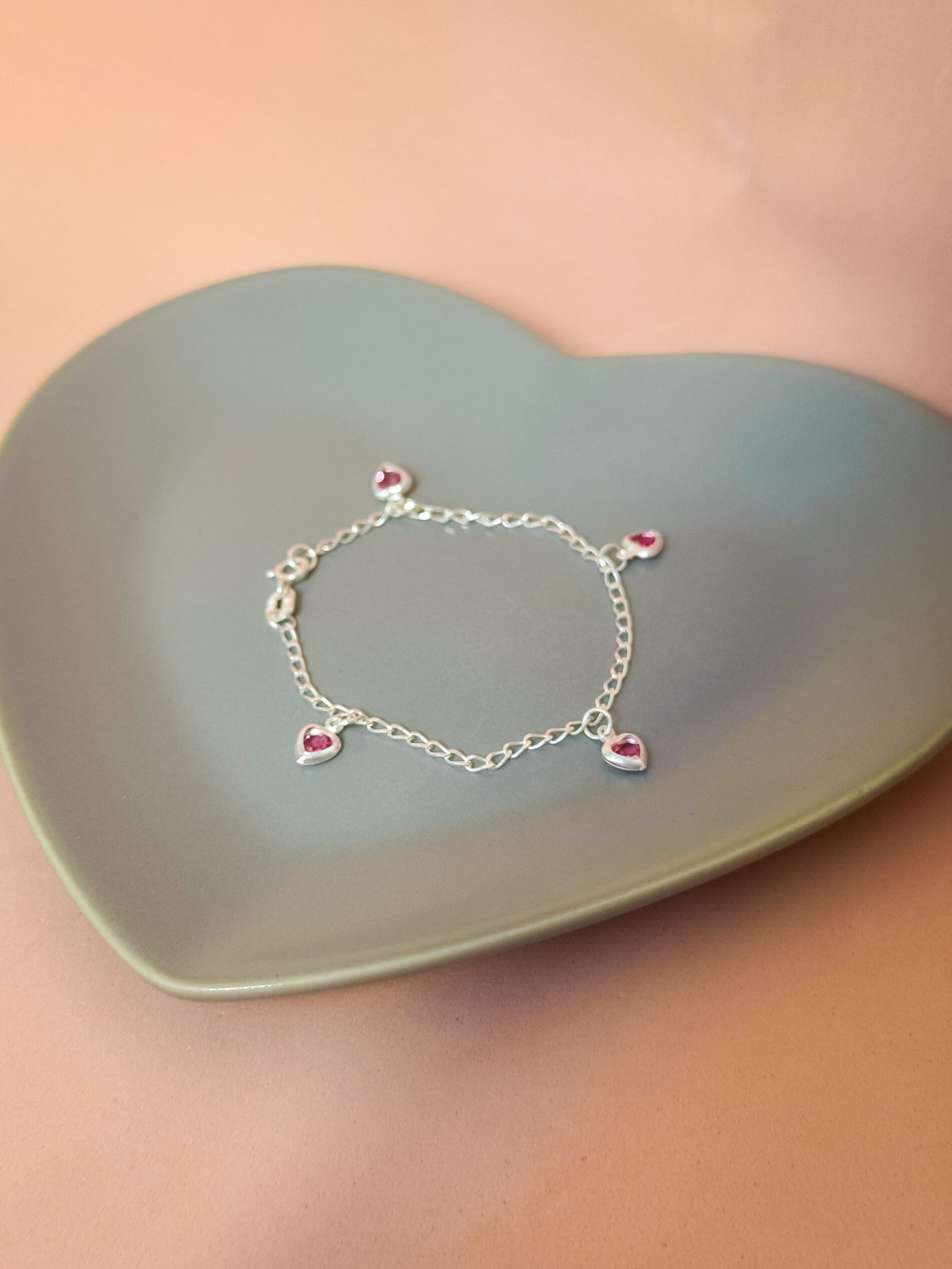 PULSEIRA INFANTIL COM ZIRCONIAS CORAÇÃO ROSA EM PRATA 925