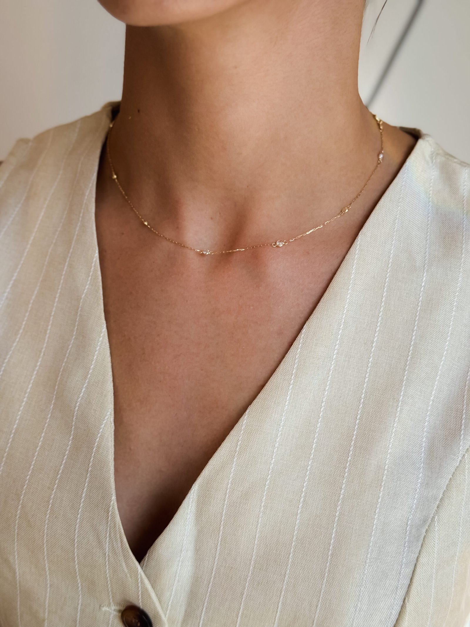 CHOCKER CARTIER COM ZIRCÔNIAS EM OURO 18K