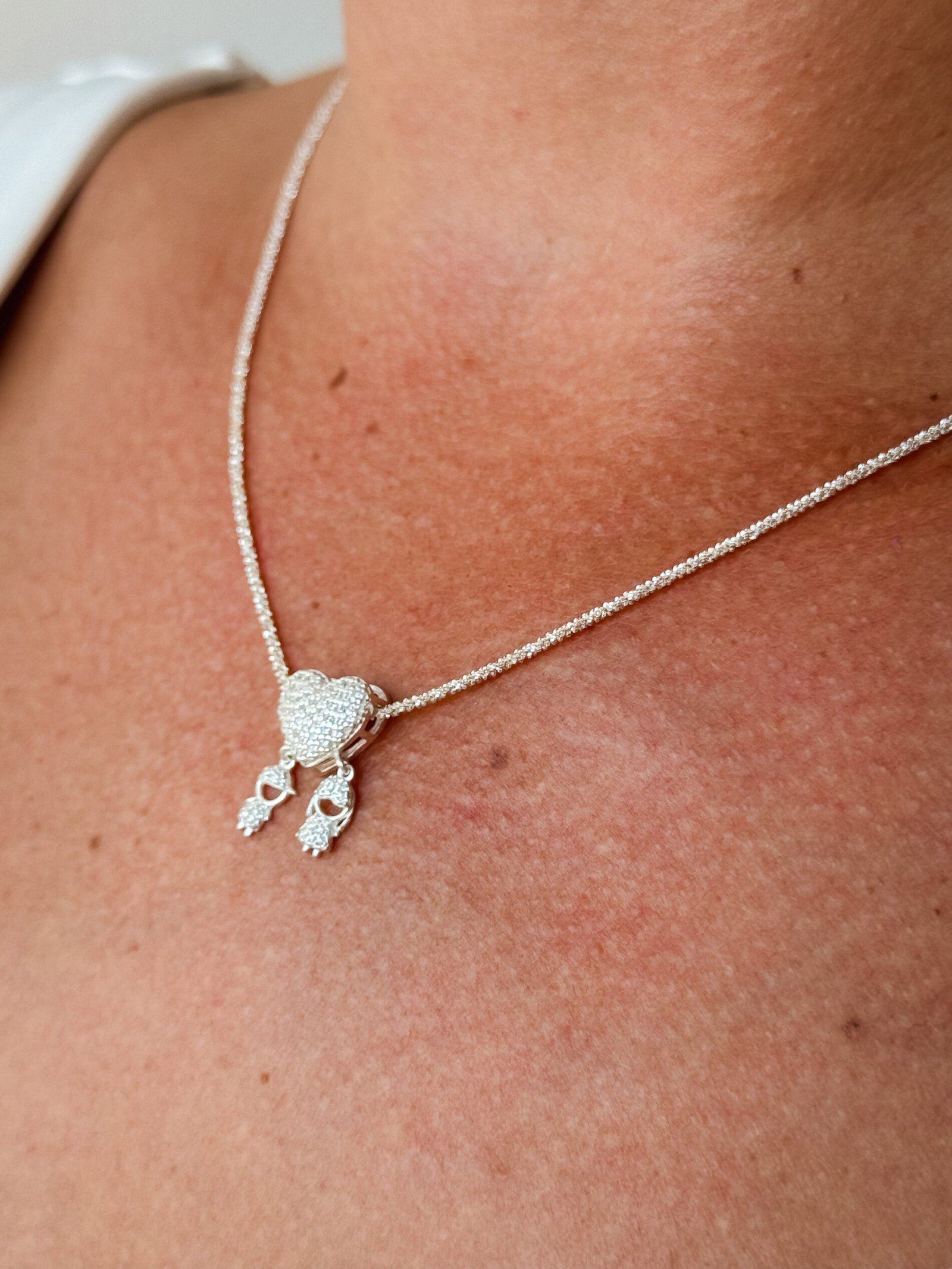 COLAR MARGHERITA AMOR DE FILHOS EM PRATA 925