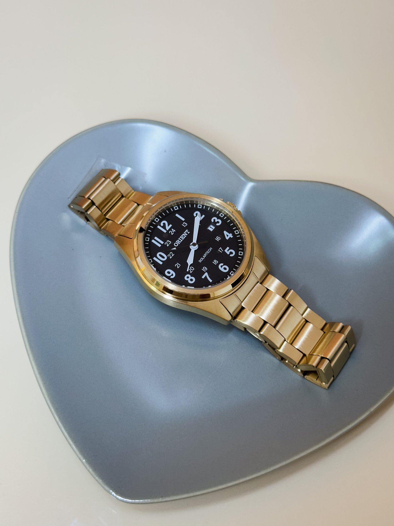 RELÓGIO DOURADO SOLAR TECH ORIENT