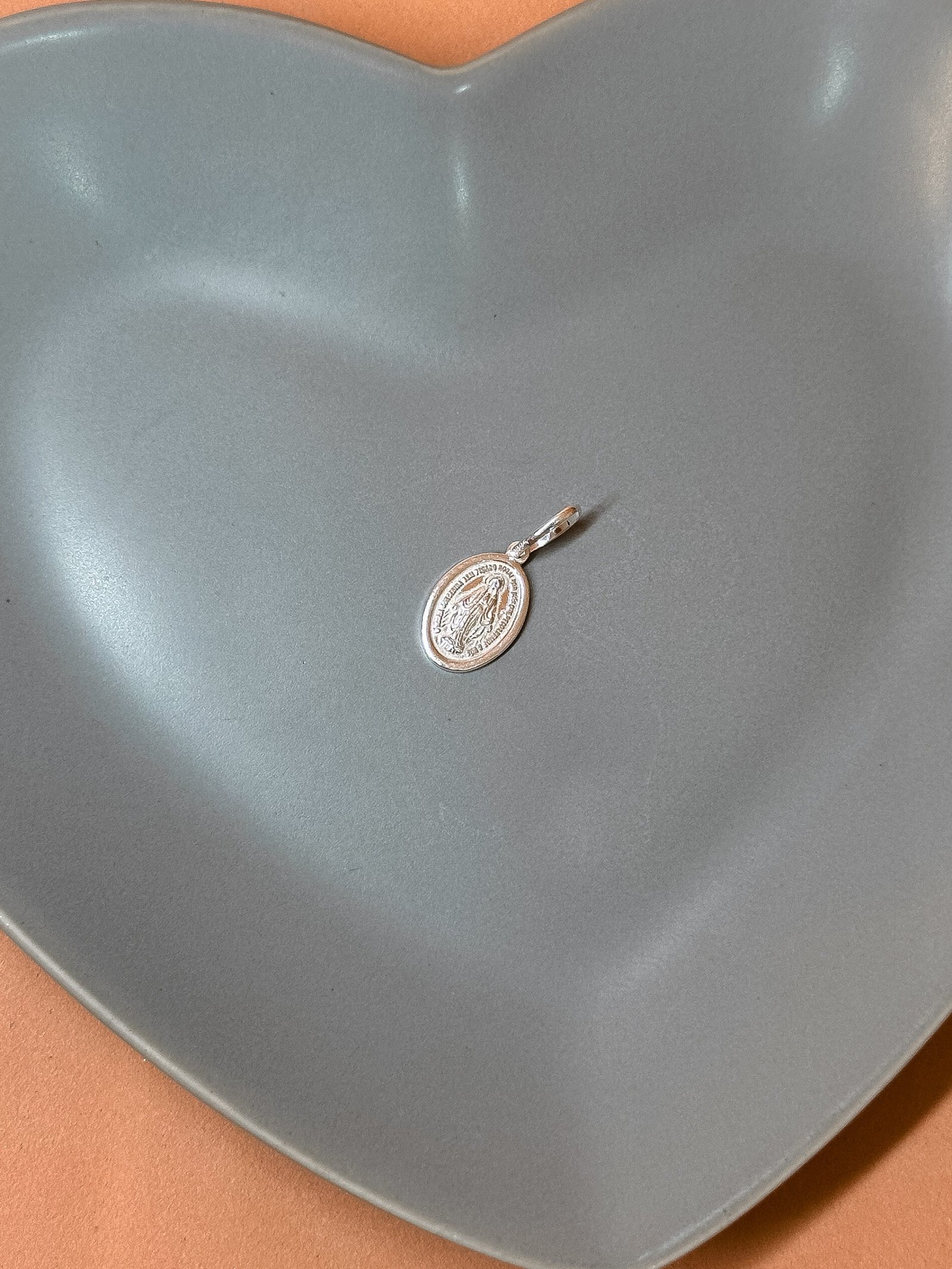 PINGENTE MEDALHA NOSSA SENHORA DAS GRAÇAS